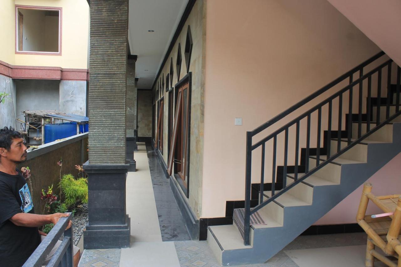 Waterfall Guest House Sukawati Exterior foto
